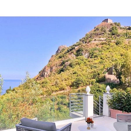 Suite Apartments Branco - Infinity Pool & Sea View - 5 Minuti Dal Centro Taormina Eksteriør billede