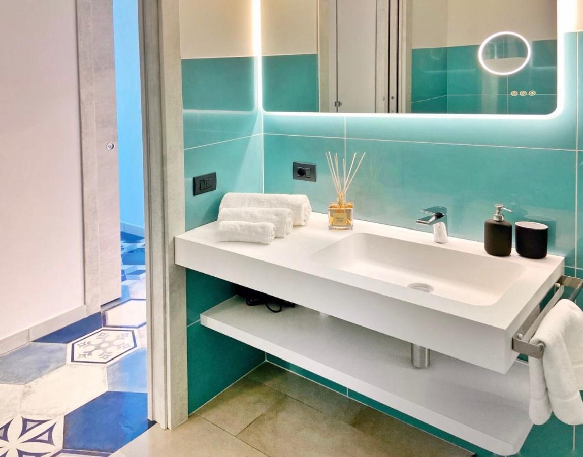 Suite Apartments Branco - Infinity Pool & Sea View - 5 Minuti Dal Centro Taormina Eksteriør billede