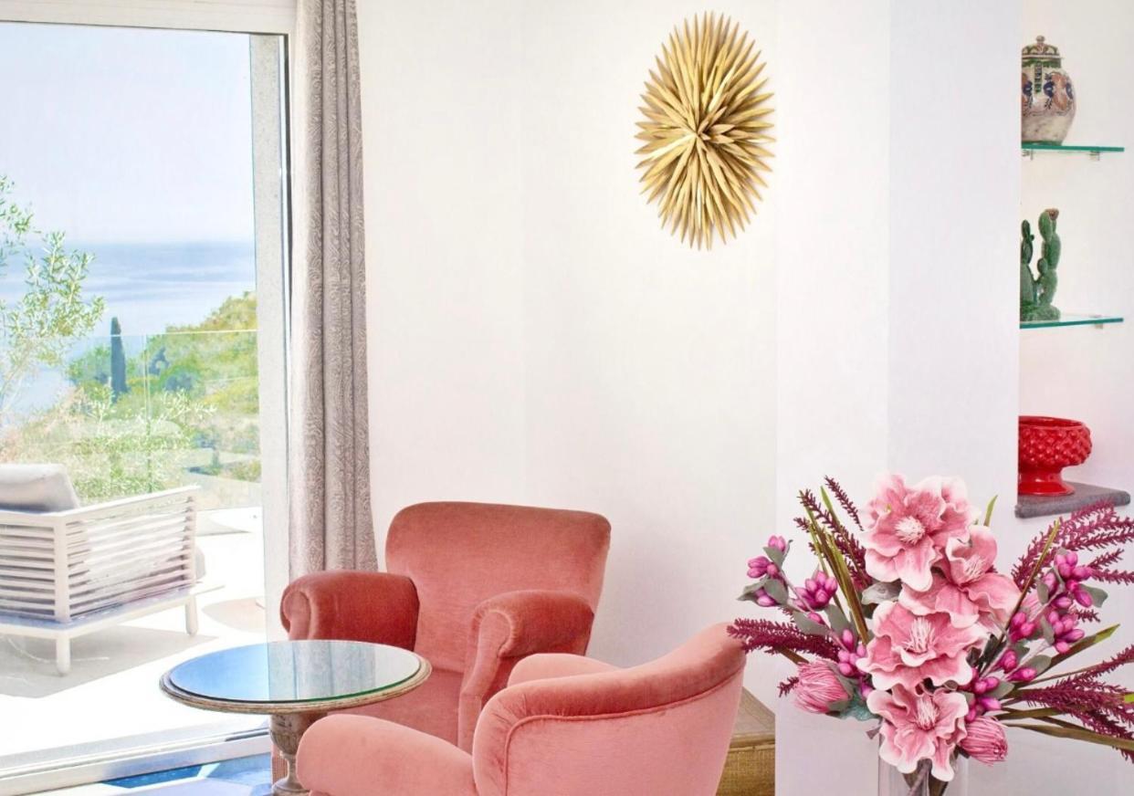 Suite Apartments Branco - Infinity Pool & Sea View - 5 Minuti Dal Centro Taormina Eksteriør billede