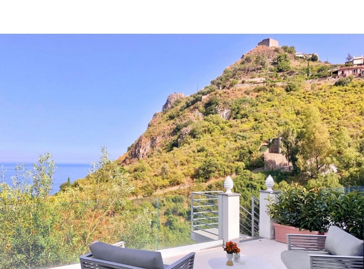 Suite Apartments Branco - Infinity Pool & Sea View - 5 Minuti Dal Centro Taormina Eksteriør billede